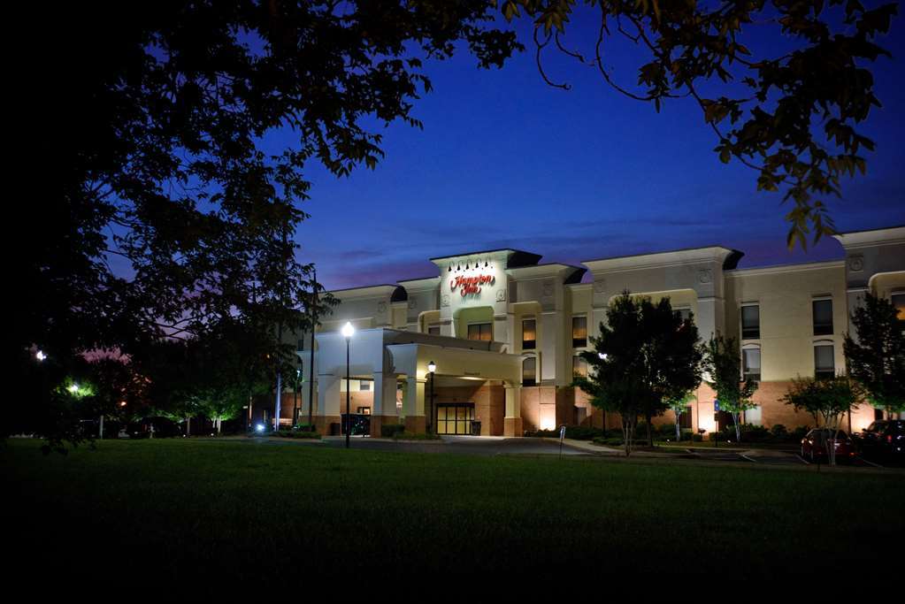 Hampton Inn Fayetteville Exteriér fotografie