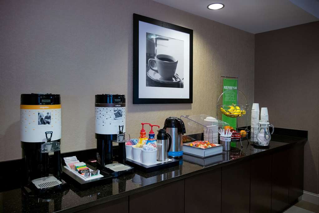 Hampton Inn Fayetteville Restaurace fotografie